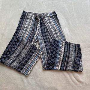 Love Tree Women’s Blue and Cream Pants Size Medium